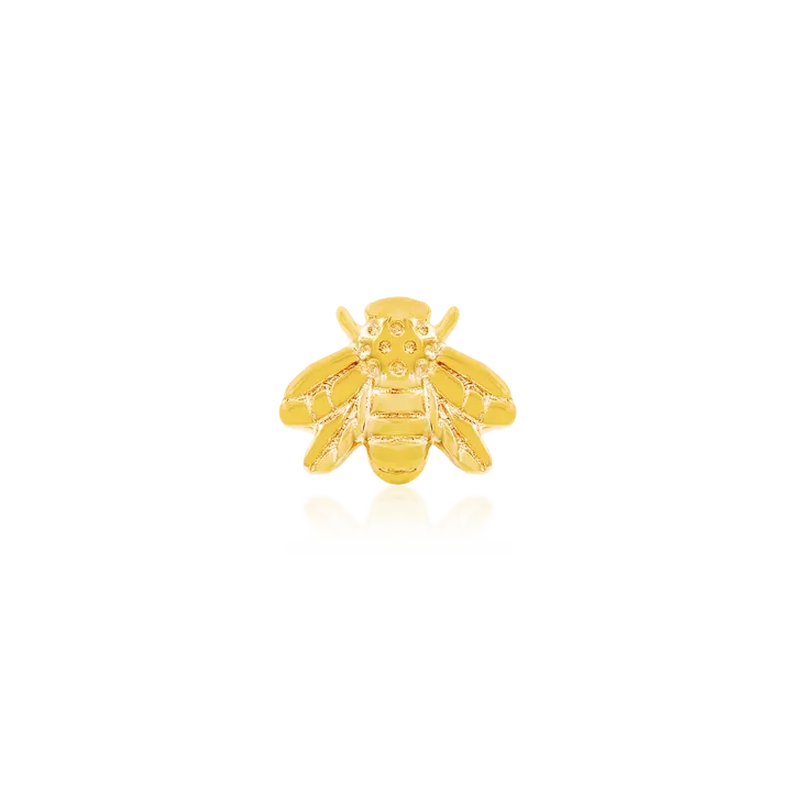 Full 3D sculpted bee with textured body, spread wings and fine antenna detail